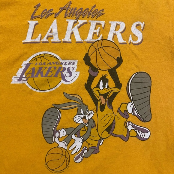 Near Vintage Junk Food Los Angeles Lakers Shirt - Picture 3 of 4